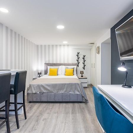 Small, Sweet & Cosy Apartments Rijeka Exteriör bild
